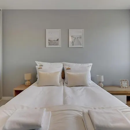 Awiator Seaside By Downtown 格但斯克