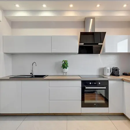 Awiator Seaside By Downtown 格但斯克