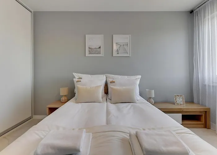 Awiator Seaside By Downtown Gdansk